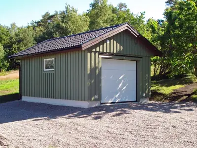Färdigställt enkelgarage G 40 hos kund