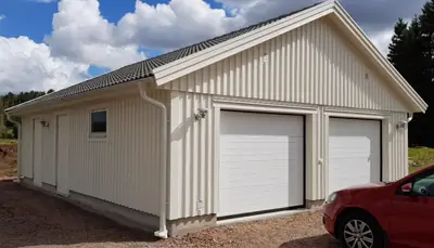 Färdigställt dubbelgarage G 75 hos kund