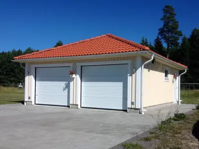 Färdigställt dubbelgarage GV 65 hos kund