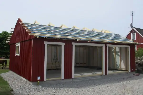 Bärläkt och nockläkt.